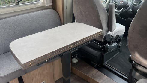  Carado T 459 – Carado T449 Semi-integrated