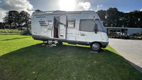 CamEsman E650 – 4p Hymer integrated uit 1997