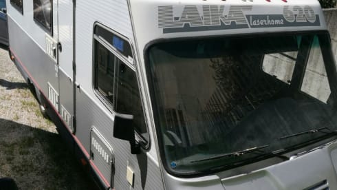 ANDREAF – MOTORHOME LAIKA LASERHOME 6 BEDS solar panel