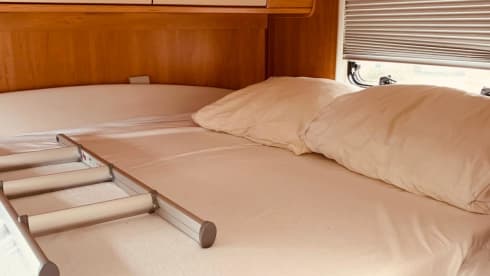 Globebus – 4p Dethleffs integrated from 2014