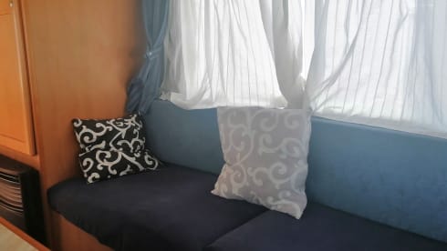 Attic Camper - 6 Seats