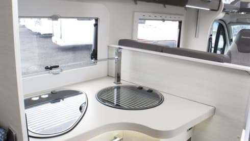 5 Berth Luxury Motorhome