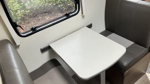 6p Chausson alcove from 2015