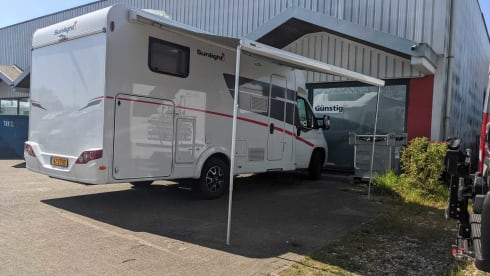 Wonderfully spacious new camper - Sunlight T67S, model 2021 Fiat Ducato Multi