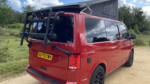 Poppy – 4 berth Volkswagen campervan from 2020