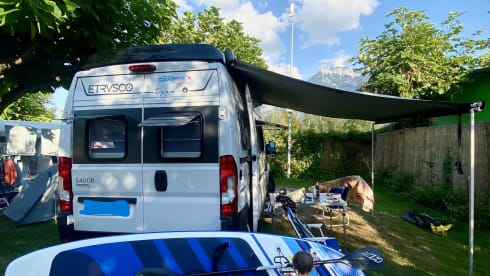 Etrusco – ETRUSCO 540DB 140CV - COMPACT VAN 4 BERTH WITH FOLDING ROOF