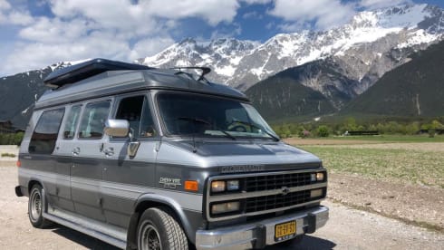 Chevy – Chevyvan with cruise control and LPG