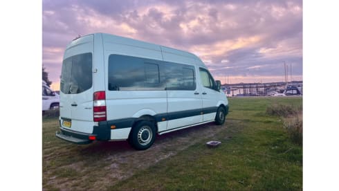 2p Mercedes-Benz Bus von 2017