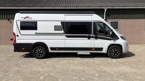 Bus Malibu 2 personnes de 2020