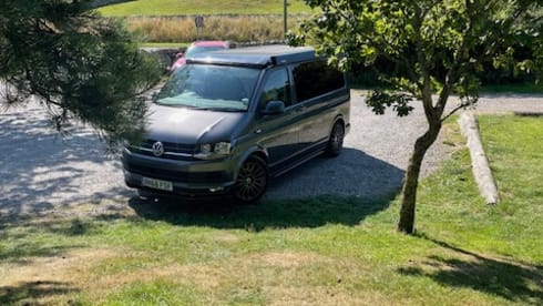 Gray – VW T6 Campervan - 4 Berth