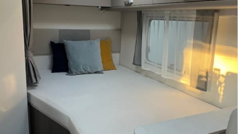 2p Carado semi-integrated uit 2023