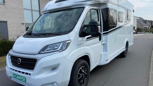 4p Carado semi-integrated uit 2020