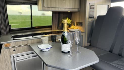 Herdy – 4 berth Volkswagen campervan