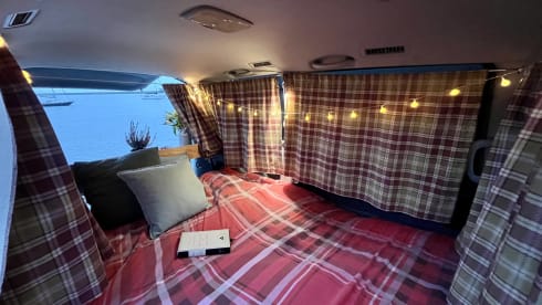 Shelby – super cosy  - automatic campervan. price  includes insurance !