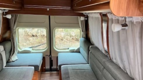 Sunset Adventurer – 2 berth Ford Transit campervan