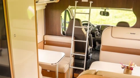 enjoycamper4 – FORSTER A699 DB ALKOVEN 6 PERSONEN IDEAL FÜR FAMILIEN
