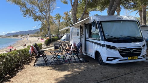 Knaus Live 1 700 meg 2022 (Aut, 180hp, LED lighting, air conditioning, carplay, TV)