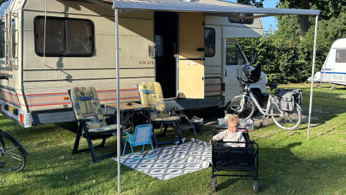 Sunrise – 5p Peugeot alcove from 1988