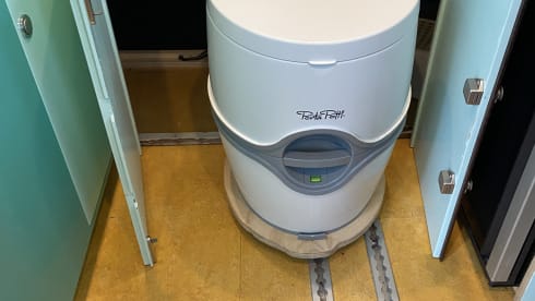 Greetadventure –  Sprinter, completely self-sufficient