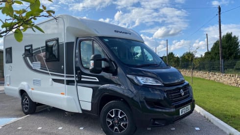 Swift 464 – Swift Edge 464, 4 Berth Motorhome With Bike Rack 
