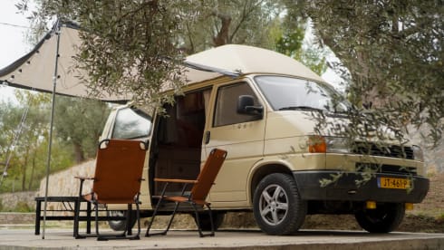 Camper Jaap – On the road with Jaap - the start of your retro camper adventure!