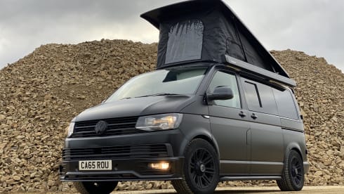 Roux – Volkswagen Transporter T5.1 - 4 berth 
