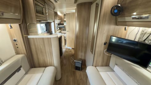 6 Berth 6 Belts - The Ultimate Family Camper 