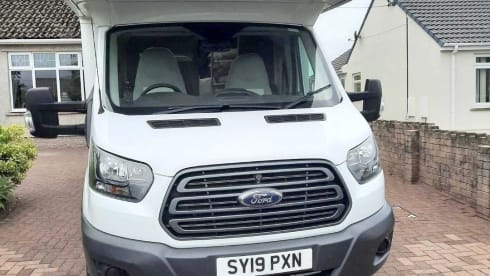 Missylu – 2019 6 berth Ford Rollerteam motorhome