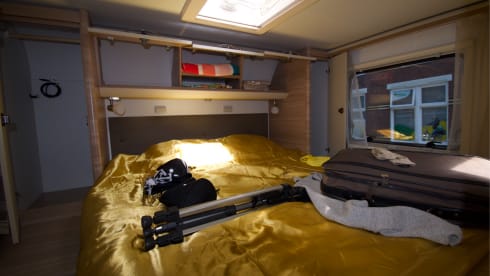 ADRIA Matrix SBC 670 - 50 jaar Silver Collection – "My camper is my castle" READY TO GO EVERYWHERE YOU NEED TO GO