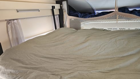 Camper Bolletje – Luxury 4p Roller Team semi-integrated from 2020