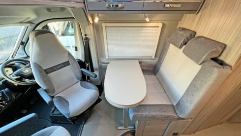 Betty George – Elddis 4 berth Automatic Campervan 2024 With Double Bed Pop Top