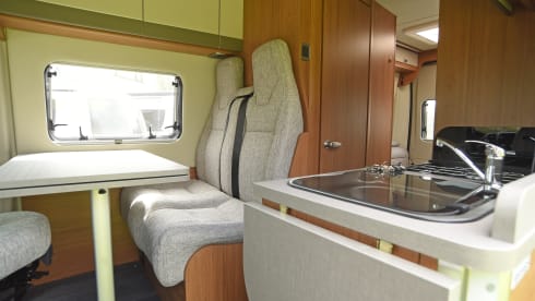 Acer – Delux Campervan with toilet/shower. Sleeps 4 travels 4