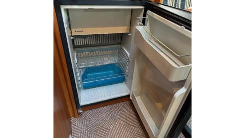 Huisbus  – 3p Dethleffs semi-integrated from 2006