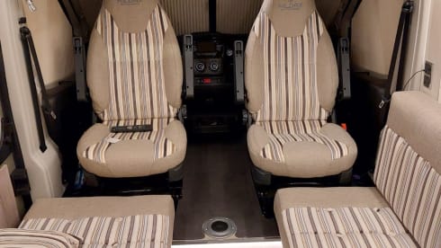 Snoopy – 4 berth Fiat campervan from 2023
