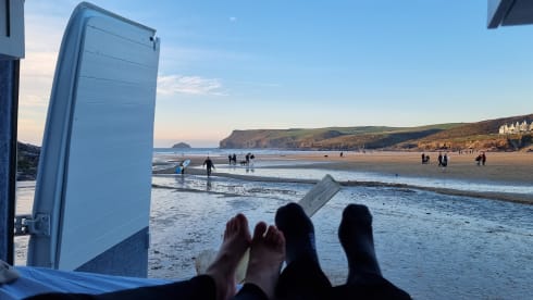 Buzz – 4 berth Mercedes LWB Sprinter - Epic Adventure Van