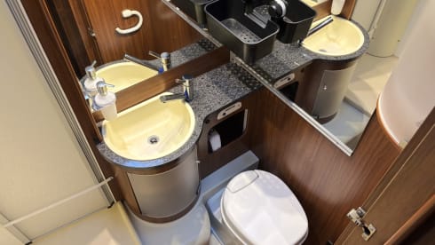 3p Hymer semi-integrated from 2008