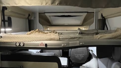 Ons huisje op wielen – 5p Benimar semi-integrated from 2019
