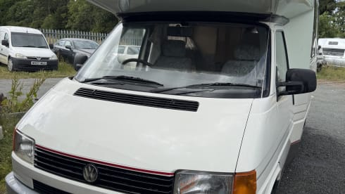 Tammy – 2 berth Auto-Sleepers semi-integrated from 1996