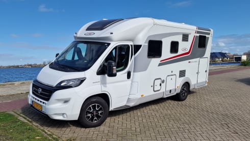 4p LMC semi-integrated uit 2019