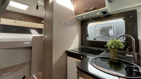 Max – Carado small practical camper