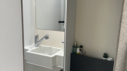McLouis Glamys 365 - Fully furnished!