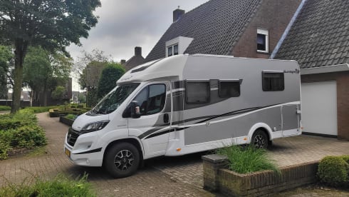 De campert – 4p Sunlight semi-integrated from 2017
