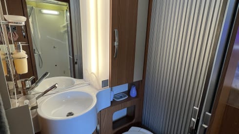 Guapo – 5p Hymer integrated from 2009