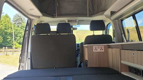 Volkswagen T6 campervan 
