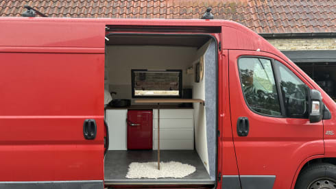Seba de krab – fully equipped 2p (or 3p) self-build fiat