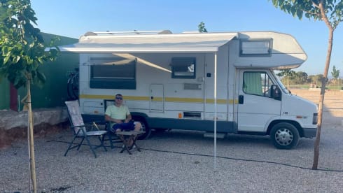 Traveller – Spacious, adventurous and reliable Fiat Ducato Traveller 6 pers.