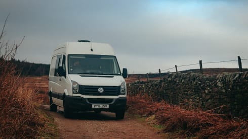 Horace – 3 berth Volkswagen campervan from 2015