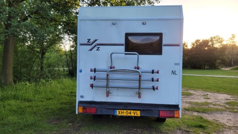 Nice 5p camper on petrol