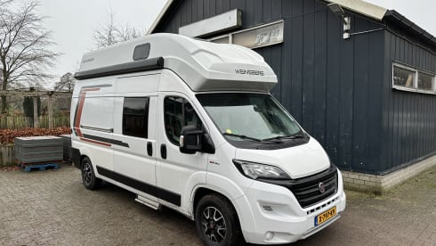 Weinsberg Carabus 600 MQH – 4p Knaus campervan from 2019