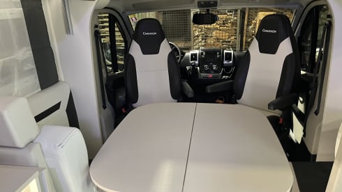 4p Chausson semi-integrated from 2019